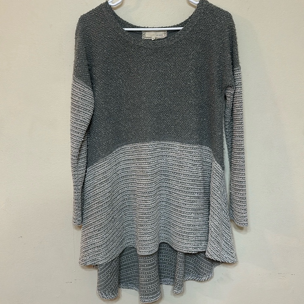 A’reve Grey fitted top, bottom flow Sweater